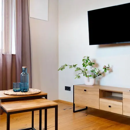 アパート Landjuwel *