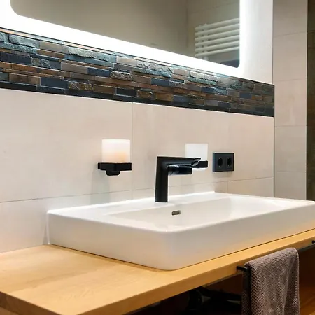 アパート Landjuwel