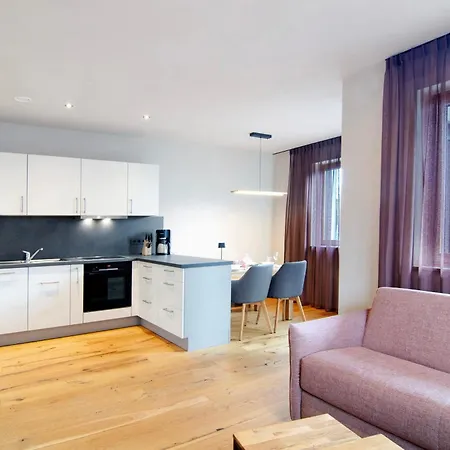 アパート Landjuwel