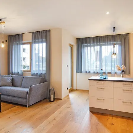 アパート Landjuwel *