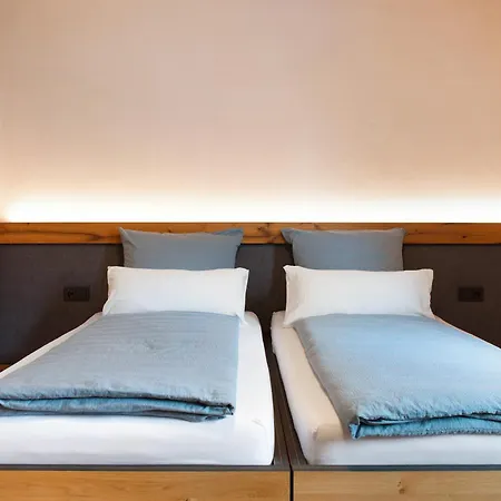 Landjuwel Apartman *