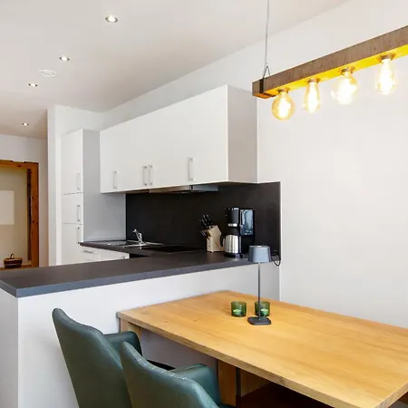 アパート Landjuwel