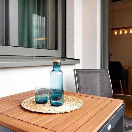 Landjuwel アパート *